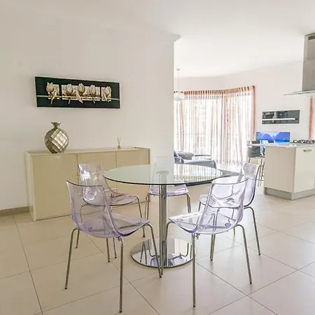 Luxurious Seafront Aparments - Chains Spinola Apartman San Ġiljan