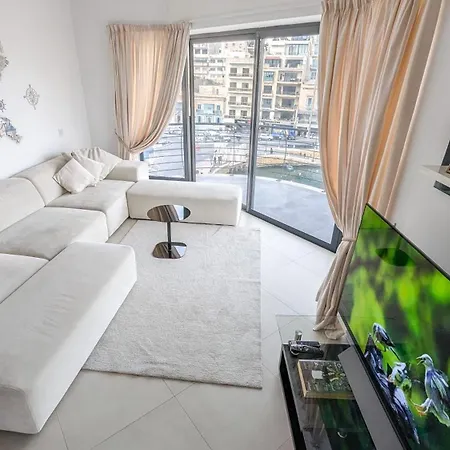Apartment Luxurious Aparments - Chains Spinola Seafront